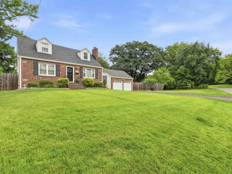 2025 Hill Top Road Scotch Plains Twp NJ 07076