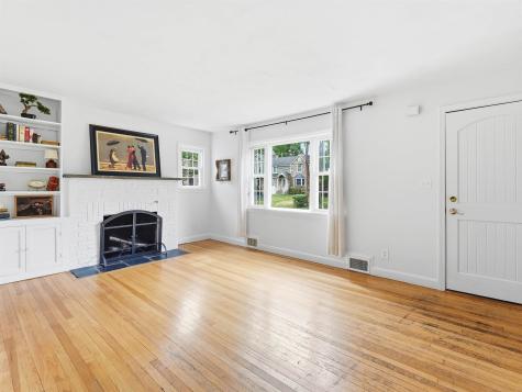 2025 Hill Top Road Scotch Plains Twp NJ 07076