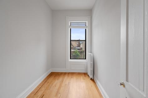 22 Cottage Street Jersey City NJ 07306