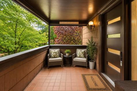 261 Sunset Key Secaucus NJ 07094