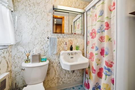 28 Pikeview Terrace Secaucus NJ 07094-3819