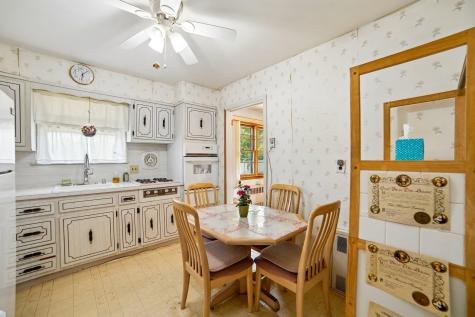 28 Pikeview Terrace Secaucus NJ 07094-3819