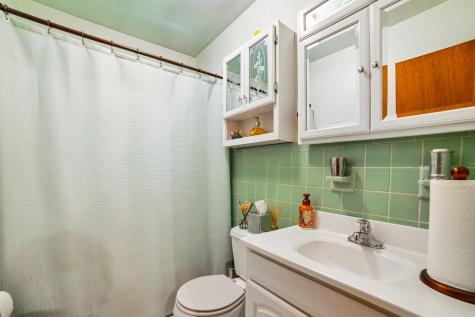 28 Pikeview Terrace Secaucus NJ 07094-3819