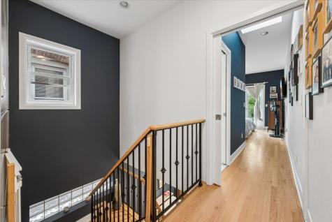 6 Carroll Place Weehawken NJ 07085