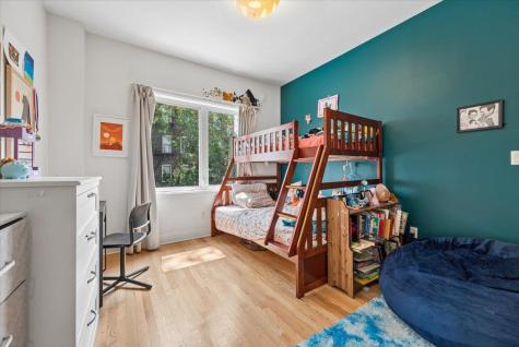 6 Carroll Place Weehawken NJ 07085