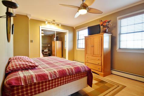 126 Lord Avenue Bayonne NJ 07002