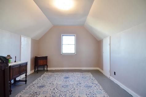 126 Lord Avenue Bayonne NJ 07002