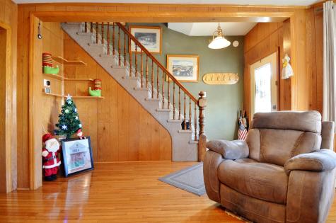 126 Lord Avenue Bayonne NJ 07002