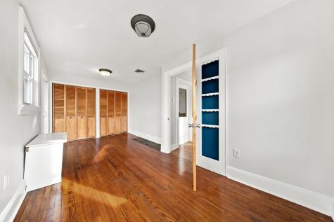 606 82nd Street North Bergen NJ 07047
