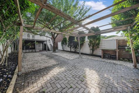 606 82nd Street North Bergen NJ 07047
