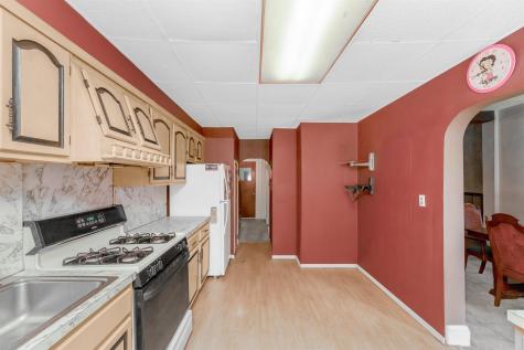 78 West 28th Street Bayonne NJ 07002