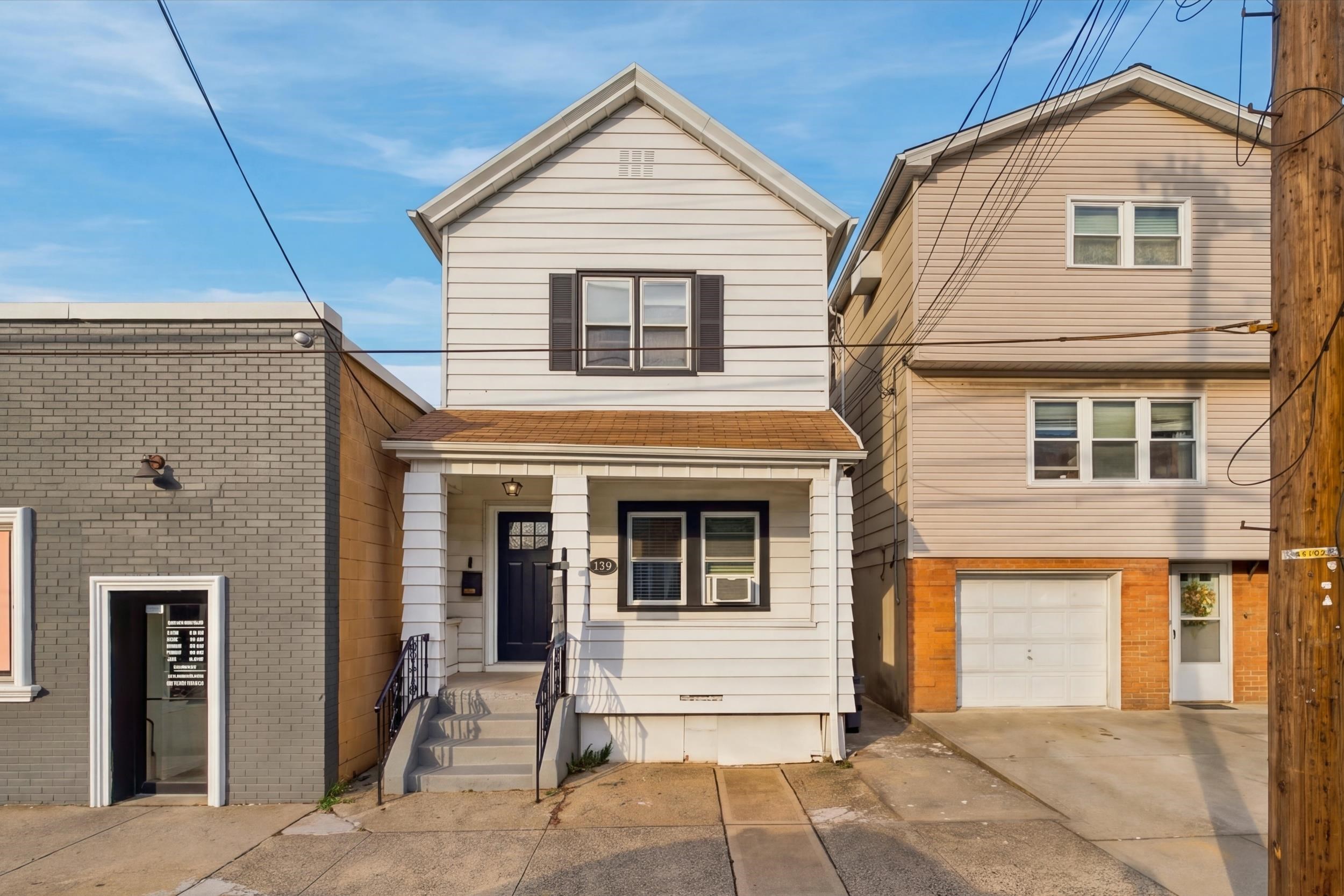 139 West 51st Street Bayonne NJ 07002
