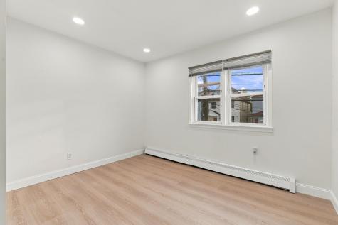 139 West 51st Street Bayonne NJ 07002