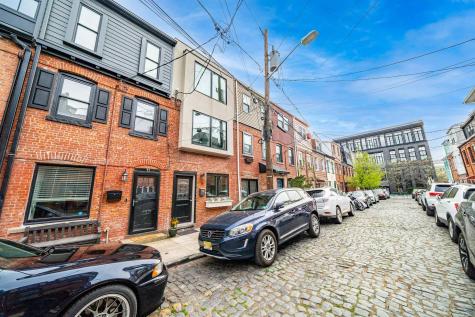 13 Willow Terrace Hoboken NJ 07030