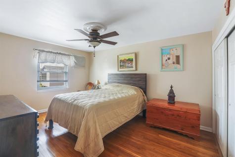25 Parkview Terrace Bayonne NJ 07002