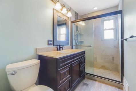 25 Parkview Terrace Bayonne NJ 07002