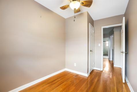 25 Parkview Terrace Bayonne NJ 07002