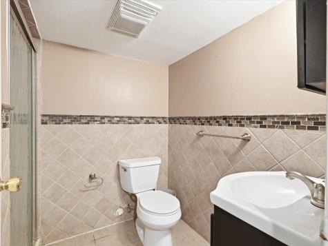 122 Glenwood Avenue Bloomfield NJ 07003