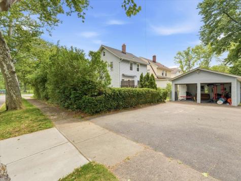 122 Glenwood Avenue Bloomfield NJ 07003