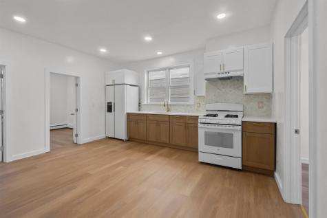 6805 Newkirk Avenue North Bergen NJ 07047
