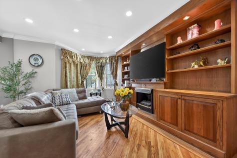 199 Franklin Street Secaucus NJ 07094