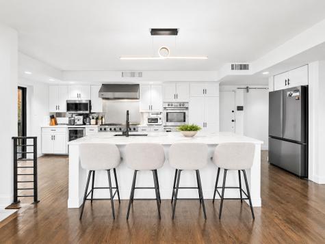 76 Hackensack Plank Road Weehawken NJ 07086