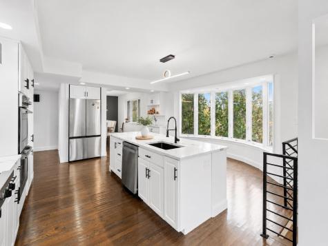 76 Hackensack Plank Road Weehawken NJ 07086