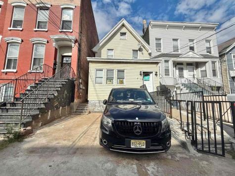 68 Brinkerhoff Street Jersey City NJ 07304