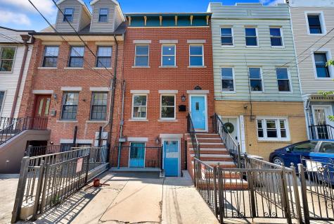 313 1/2 4th Street Jersey City NJ 07302