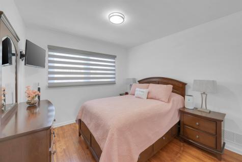 136 East Clinton Avenue Bergenfield NJ 07621