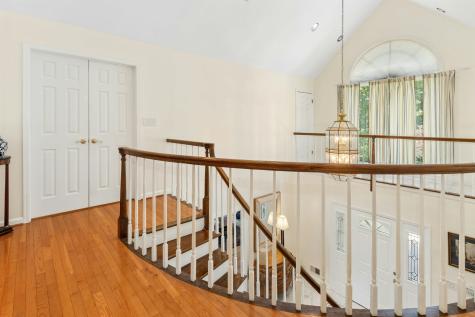 60 Evergreen Lane Watchung NJ 07069