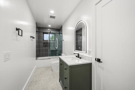 21 Pikeview Terrace Secaucus NJ 07094