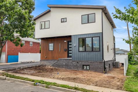 21 Pikeview Terrace Secaucus NJ 07094