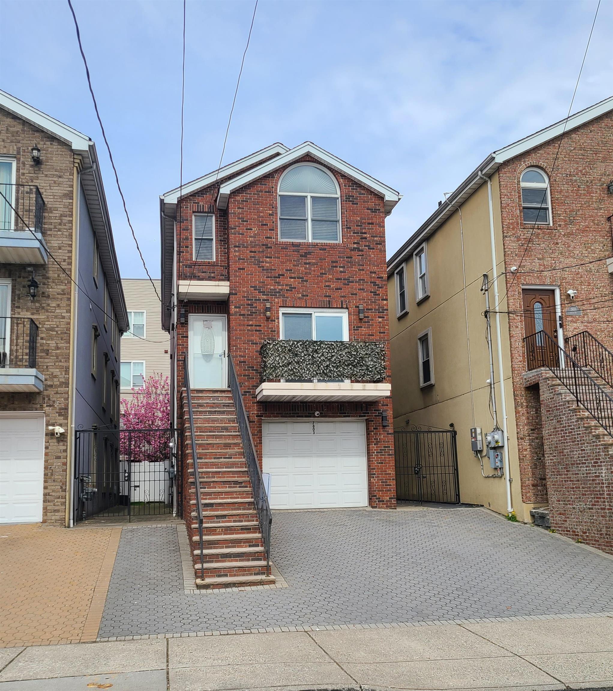 7803 5th Avenue North Bergen NJ 07047