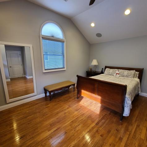 7803 5th Avenue North Bergen NJ 07047