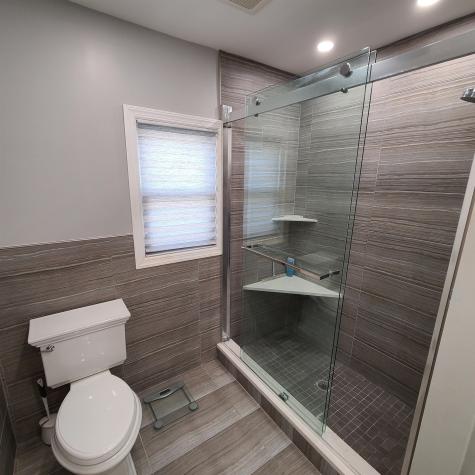 7803 5th Avenue North Bergen NJ 07047