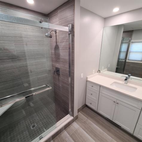 7803 5th Avenue North Bergen NJ 07047