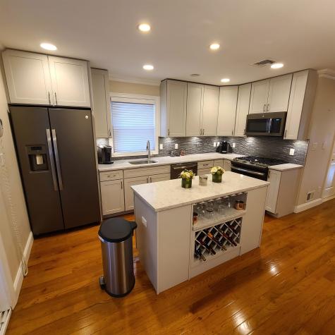 7803 5th Avenue North Bergen NJ 07047