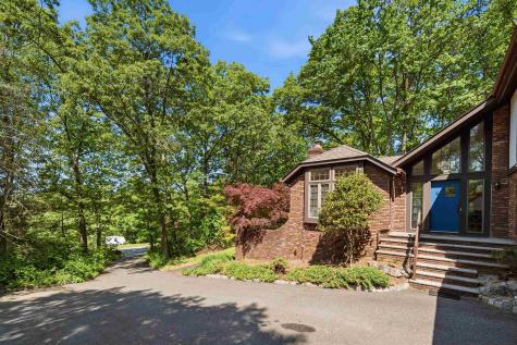2 Carol Road Kinnelon Borough NJ 07340-5