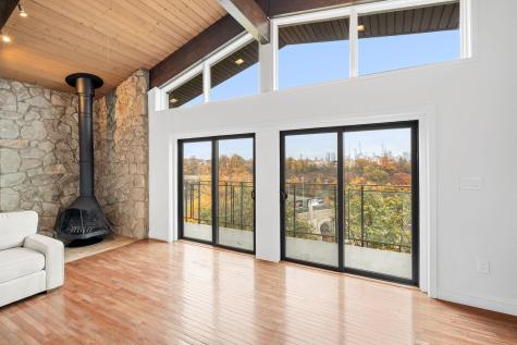 76 Hackensack Plank Road Weehawken NJ 07086