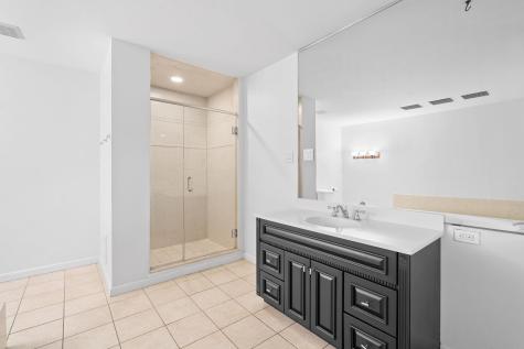 76 Hackensack Plank Road Weehawken NJ 07086