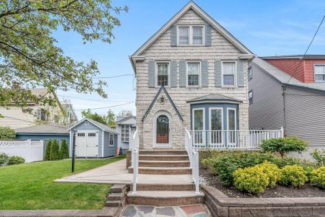 123 West 38th Street Bayonne NJ 07002