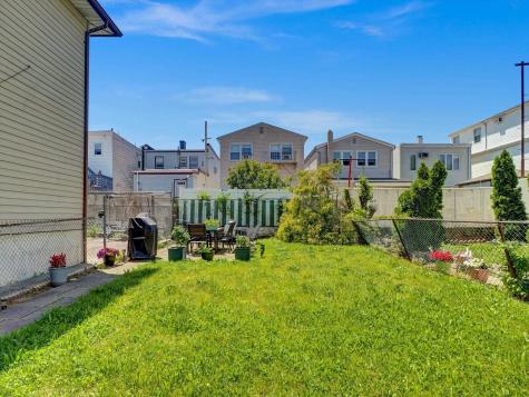24 West 54th Street Bayonne NJ 07002