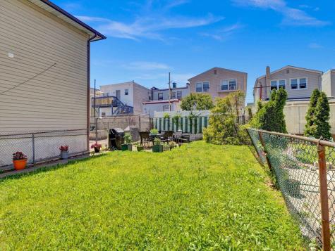24 West 54th Street Bayonne NJ 07002