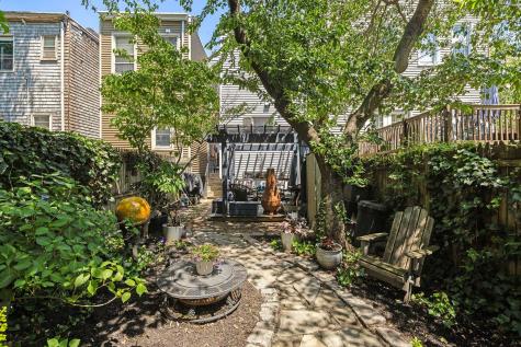 41 Pearsall Avenue Jersey City NJ 07305