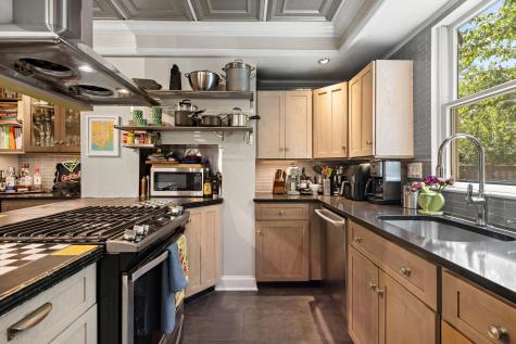 41 Pearsall Avenue Jersey City NJ 07305