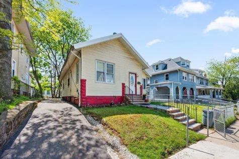 42-44 Scheerer Avenue Newark NJ 07112