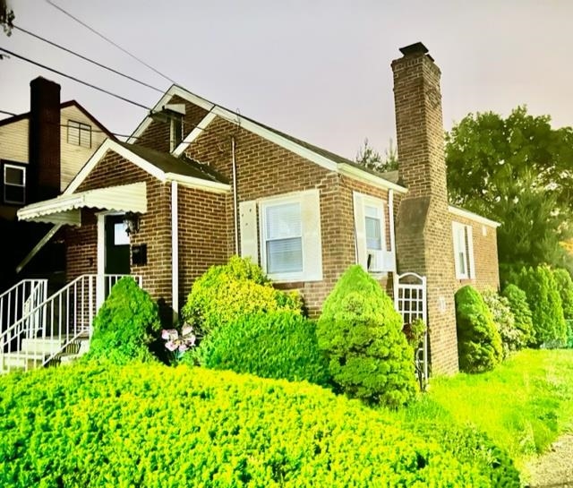 422 Mckinley Street Fairview NJ 07022