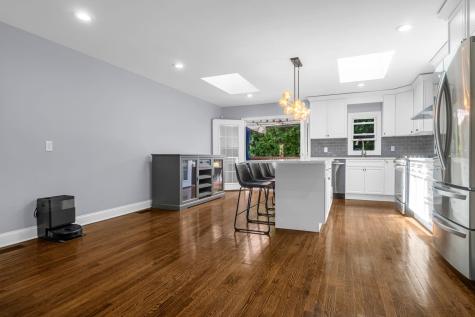 46 West 43rd Street Bayonne NJ 07002