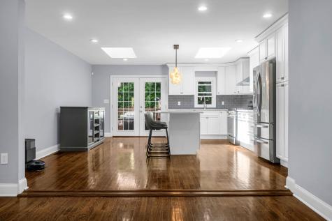 46 West 43rd Street Bayonne NJ 07002